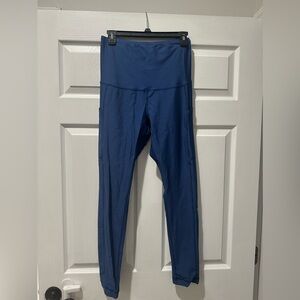 Motherhood maternity activewear leggings size medium